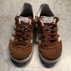 Adidas Gazelle Shoes